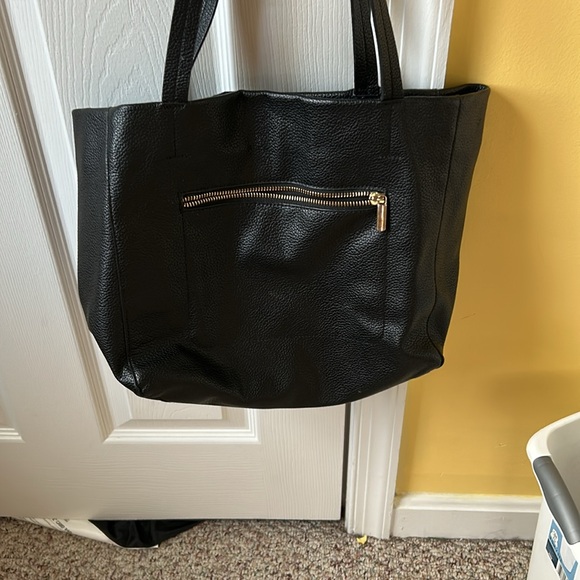 A New Day Elegant Black Tote Bag - Picture 2 of 4